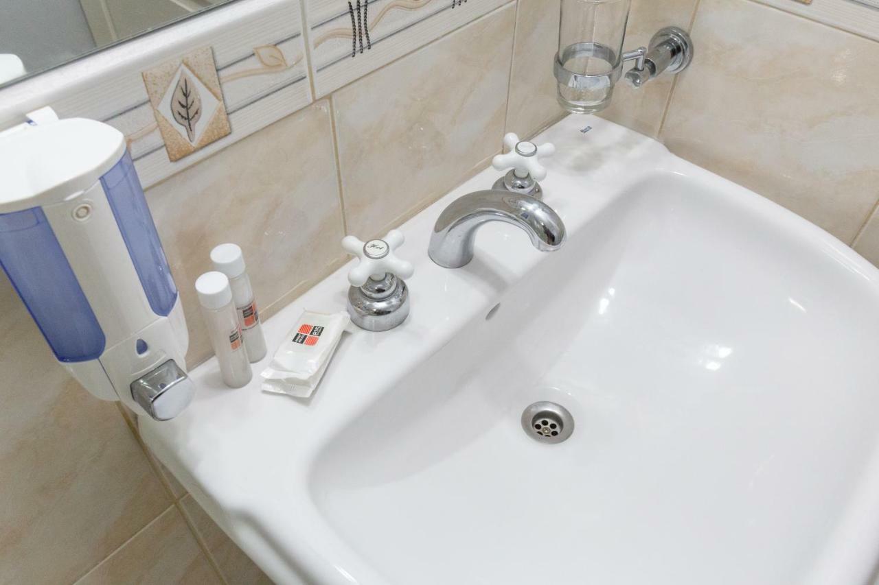 Apart Hotel Rivadavia 815 Neuquén Extérieur photo