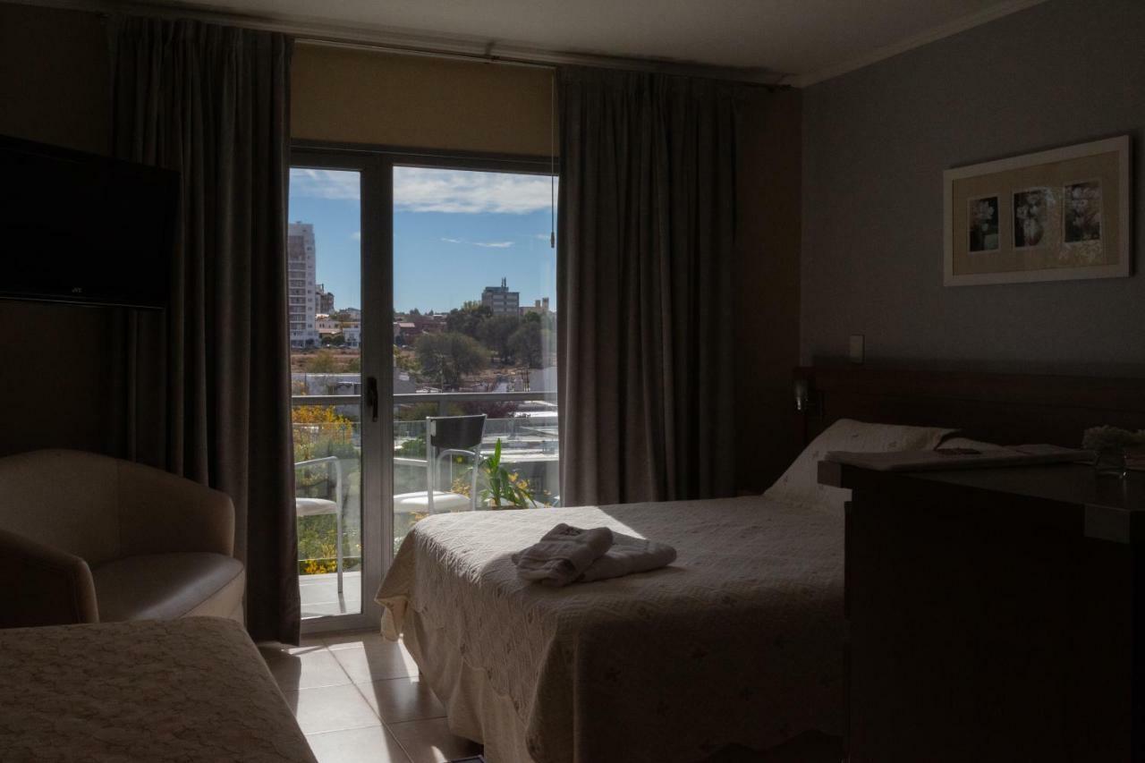 Apart Hotel Rivadavia 815 Neuquén Extérieur photo